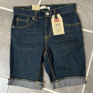 Levi’s 511 Slim Cut-off shorts size 6 regular